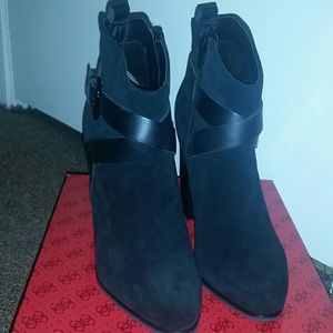GUESS boots